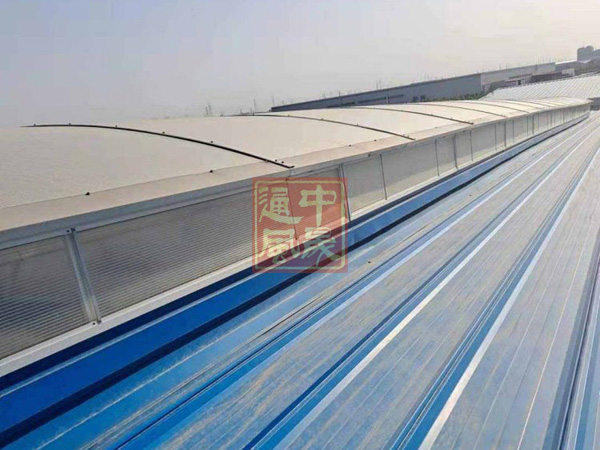 侧开型排烟天窗